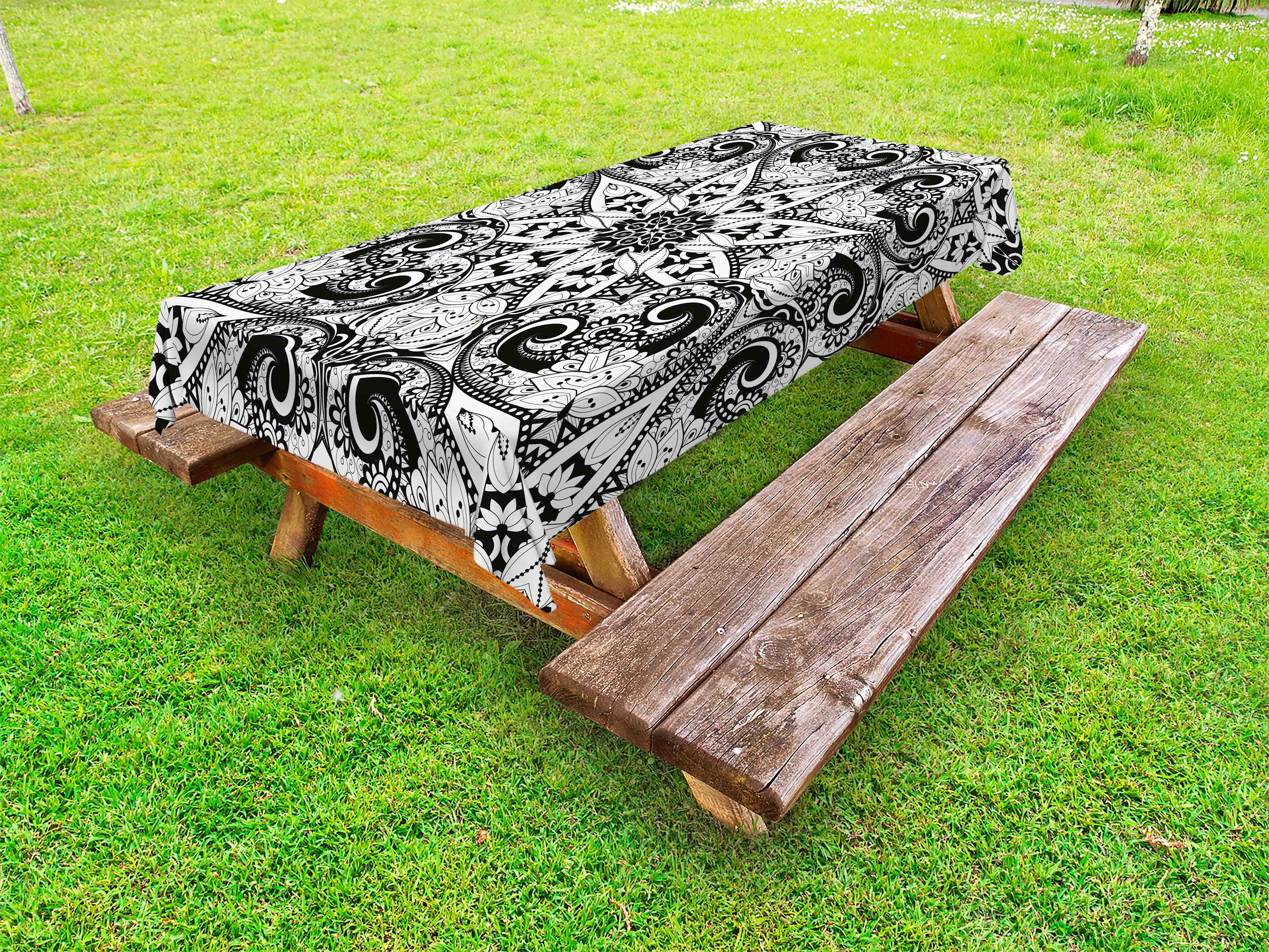Eastern Mandala Outdoor Picnic Tablecloth in 3 Sizes Washable Waterproof 