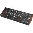 thumbnail image 1 of Behringer Synthétiseur Analogique Duophonique de Bureau pour Chat, 1 of 4
