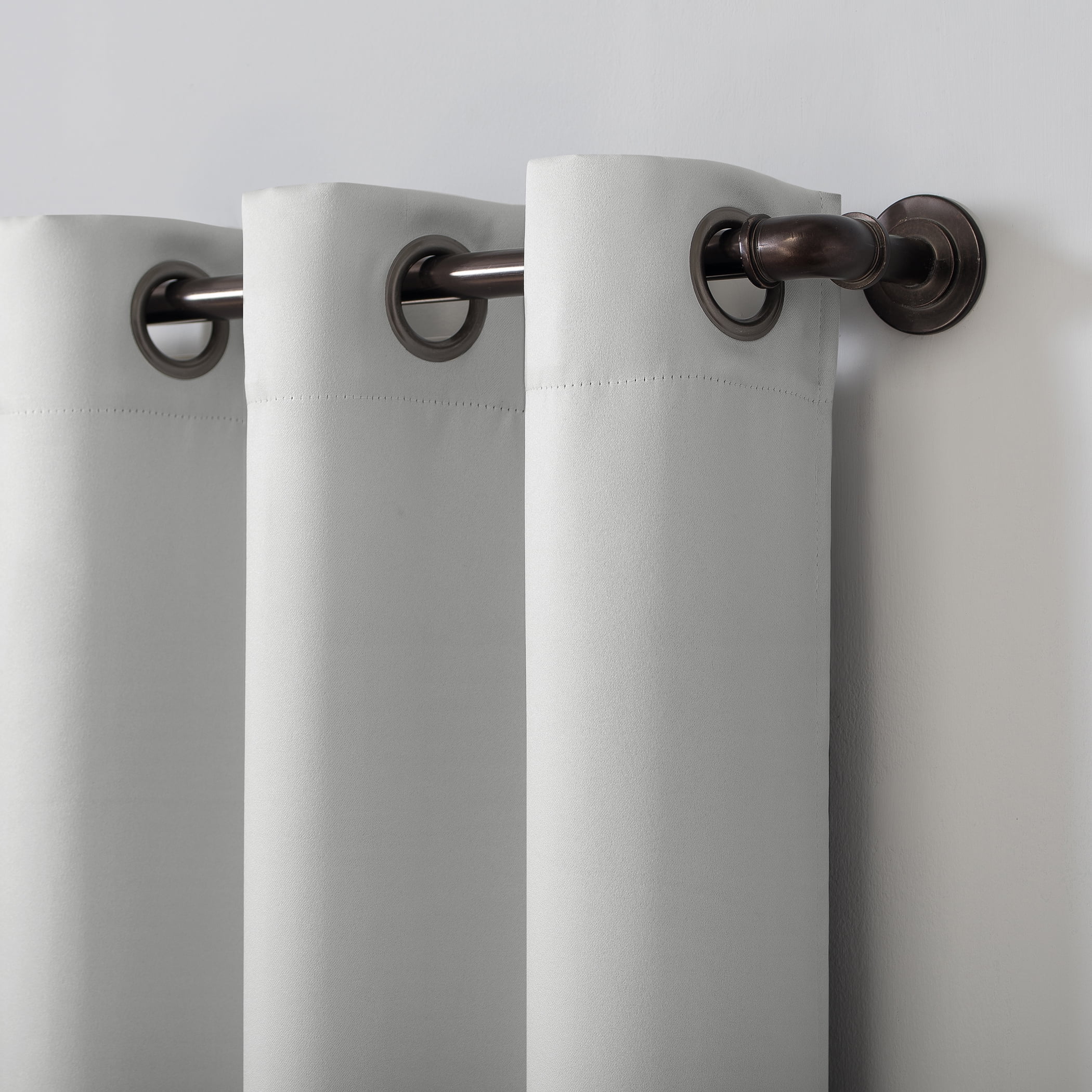 Sun Zero Avery Total 100% Blackout Grommet Curtain Panel, 40" x 63", Pearl