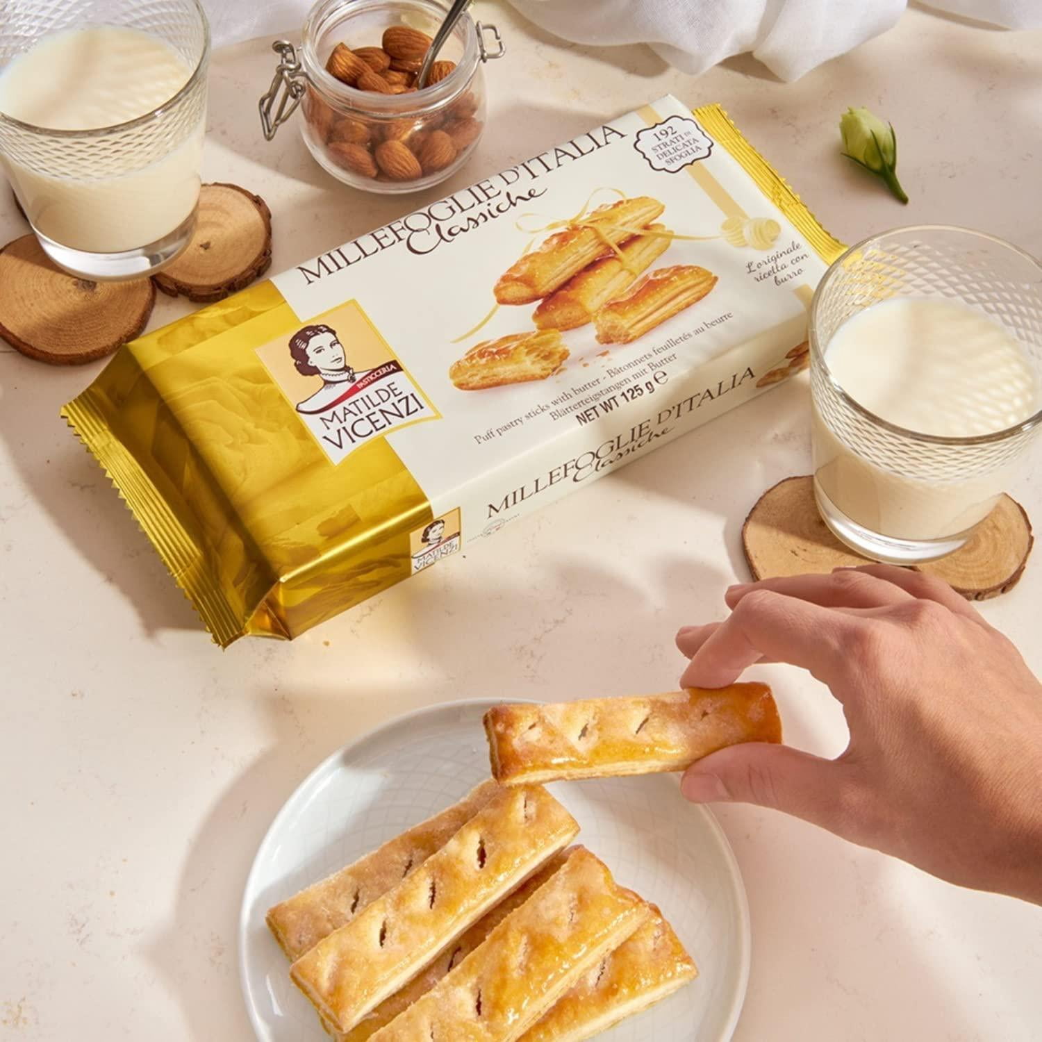 Millefoglie D'Italia Classiche by Pasticceria Matilde Vicenzi | Gourmet Italian Puff Pastry Cookies | Made in Italy | 4.41oz (125g) Tray of 8 Pastries-Pack of 4 | All-Natural, Kosher