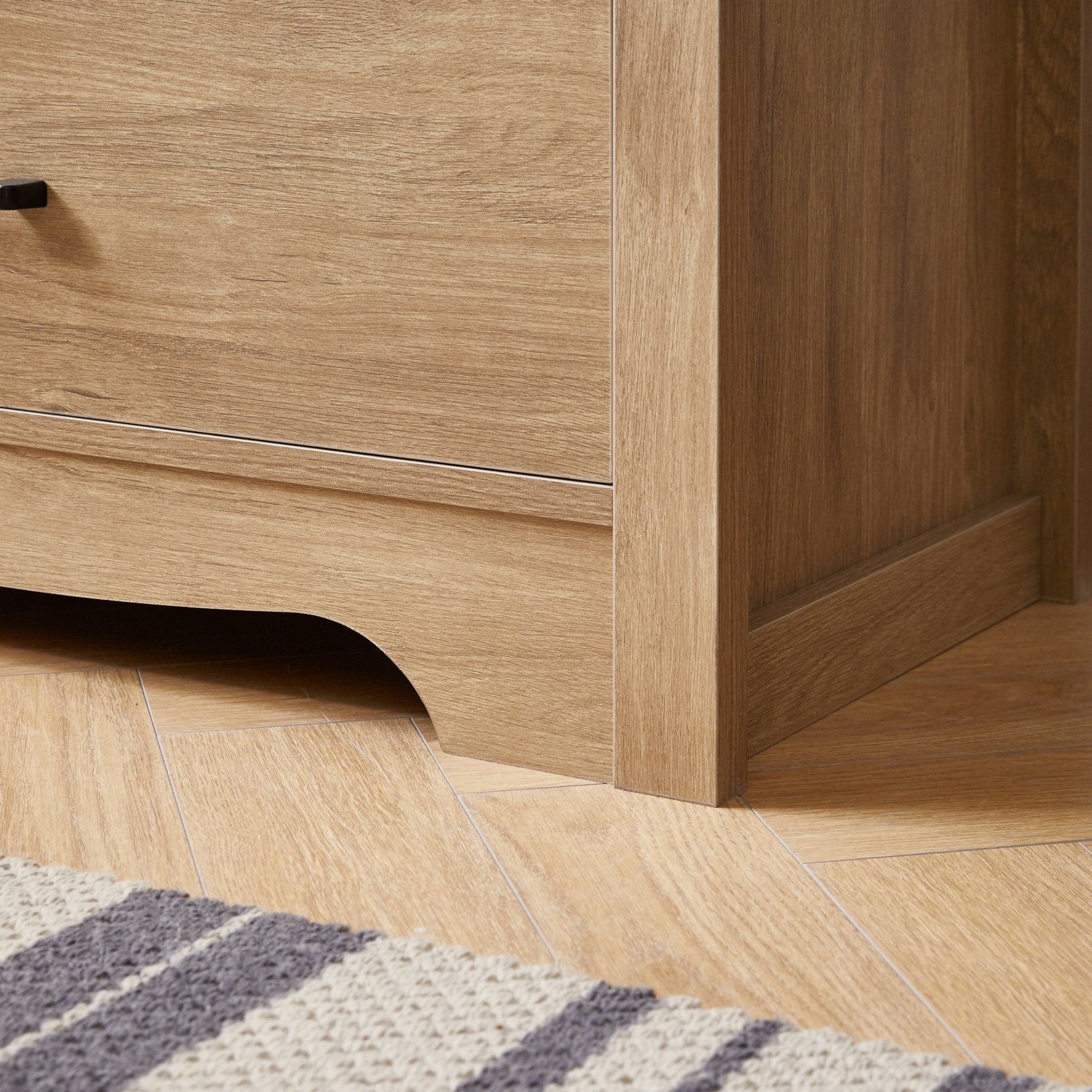 Noble House Farmhouse 5-Drawer Storage Dresser, Wood Chest for Bedroom, Living Room or Hallway, Oak