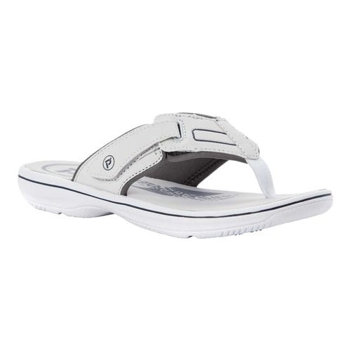 propet thong sandals