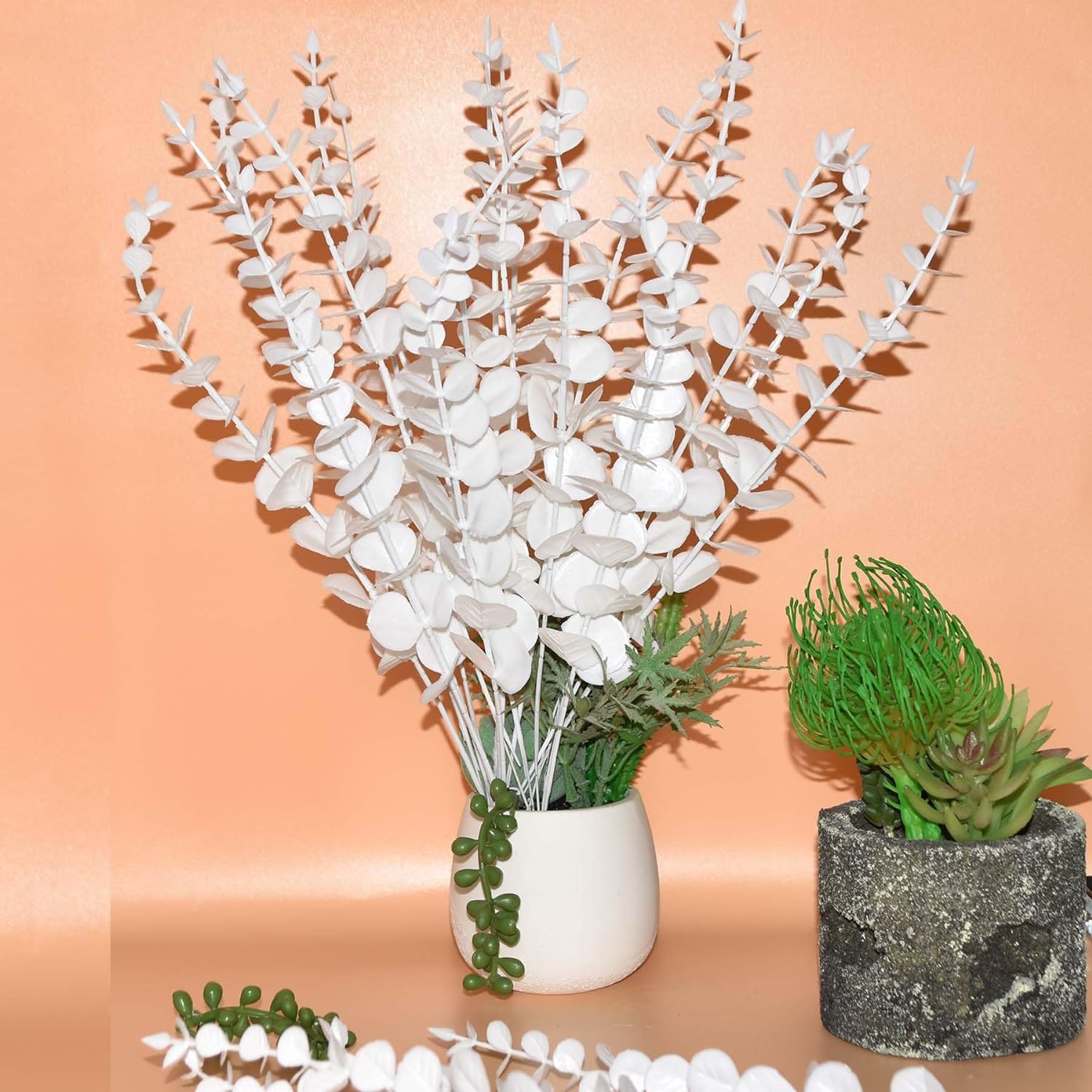 72Pcs Artificial Eucalyptus Stems Black Eucalyptus Leaves for vase Black Artificial Flowers for Black Halloween Branches Decor Wedding Bouquet Centerpiece Floral Arrangement Home Decoration