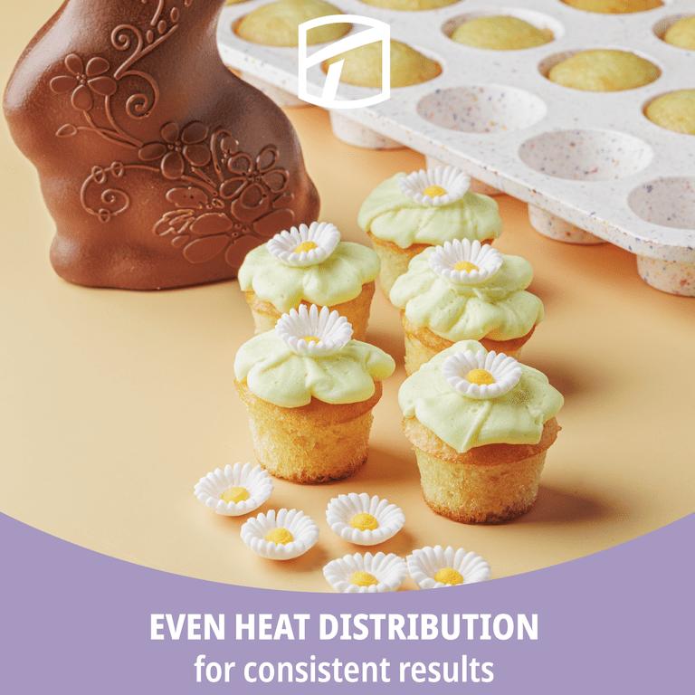 Trudeau 24ct Mini Muffin Pan – Structured Bakeware for Mini Muffin