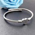 thumbnail image 5 of Pulsera inicial para mujeres y niñas, pulsera con 26 letras del alfabeto, pulseras con dijes de cable y corazón, regalos para ella, 5 of 5