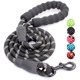 thumbnail image 1 of Correa de perro de 1,5 m, correa de cuerda para perro con mango acolchado suave y correa de seguridad de hilos reflectantes de nailon duradero para perros de todos los tamaños (negro) Ormromra YQ-1027, 1 of 5