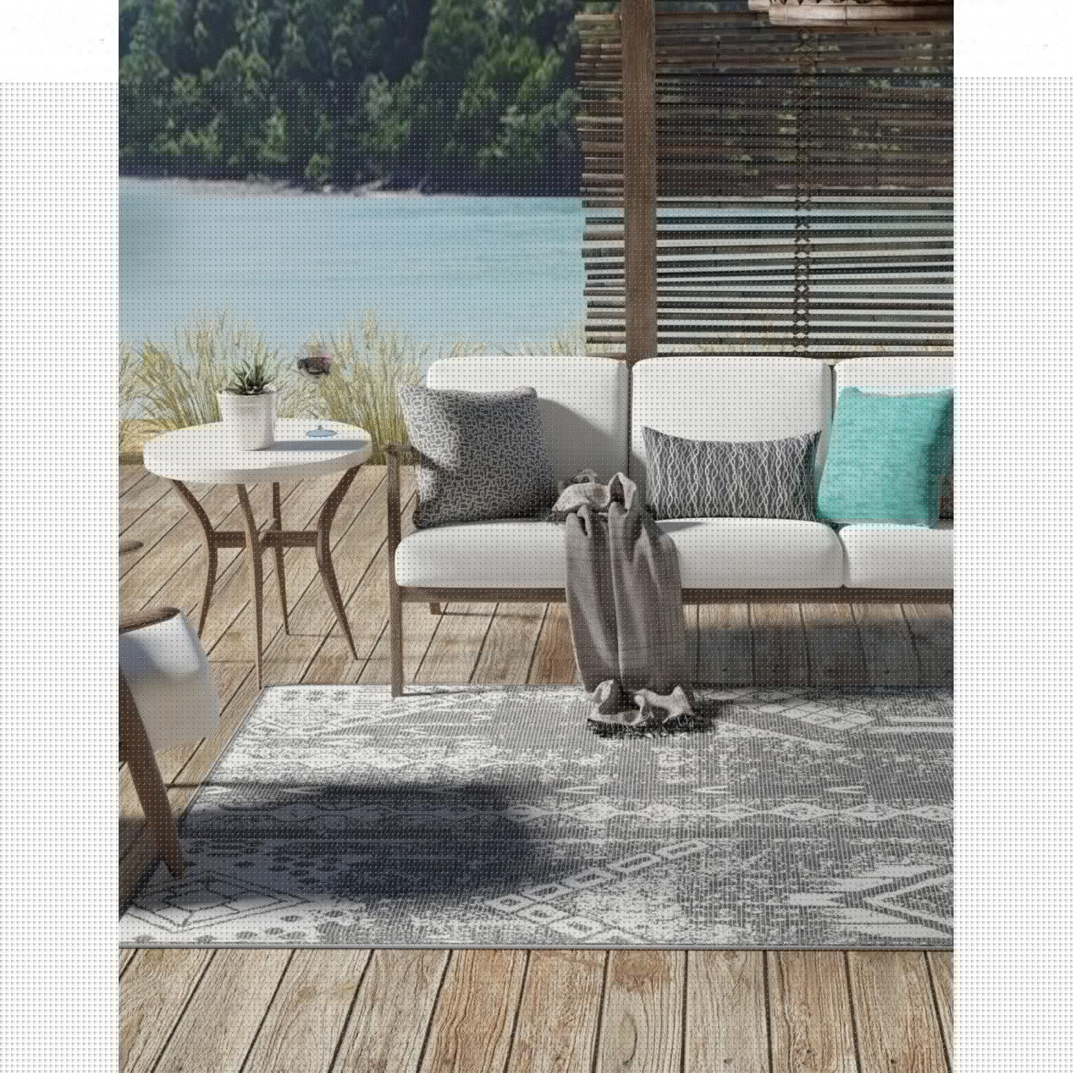 thumbnail image 4 of Outdoor Ogooplario Collection Area Rug Yellow - 4' Round, 4 of 5