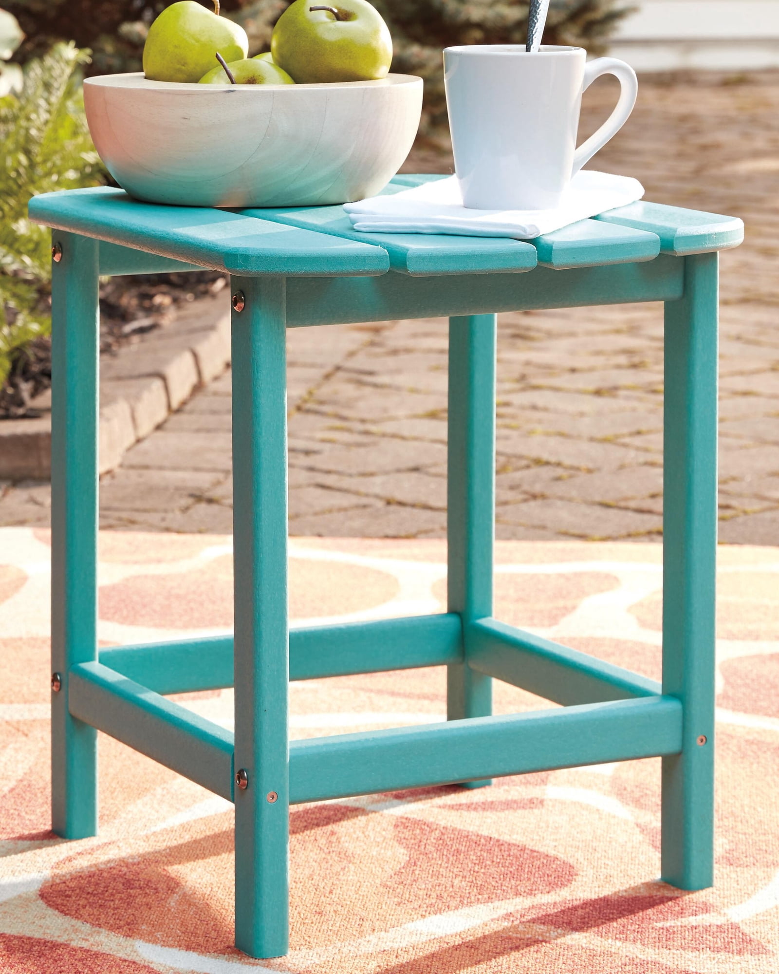 Signature Design by Ashley Contemporary Sundown Treasure End Table  Turquoise