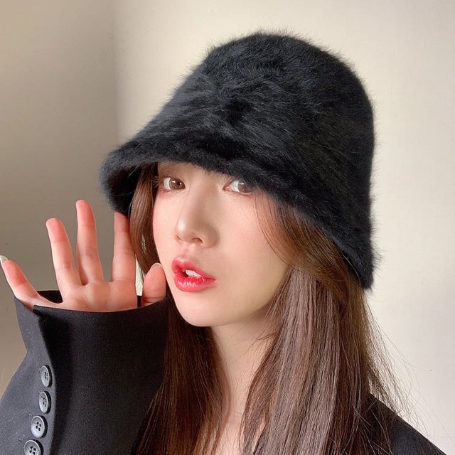 Gorro de piel de conejo para niños, otoño e invierno, gorro de pescador de felpa que combina con todo, estilo de cara que muestra el gorro de pescador pequeño, gorro de lavabo de estilo cálido,