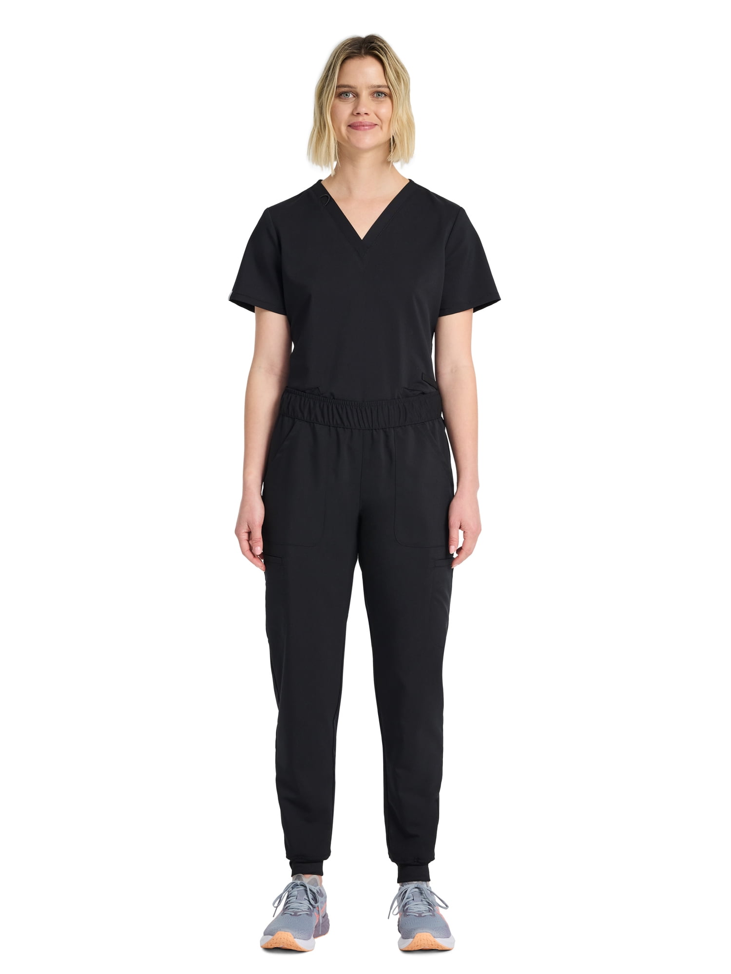 Scrubstar Ultimate Women’s Petite Antimicrobial Cargo Jogger Scrub Pant, Sizes XS–XL