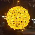 thumbnail image 3 of Guirnalda de luces colgantes con forma de globo y energía solar para exteriores, de 20/30 cm de diámetro, resistente al agua, con forma de bola de ratán solar, 3 of 5