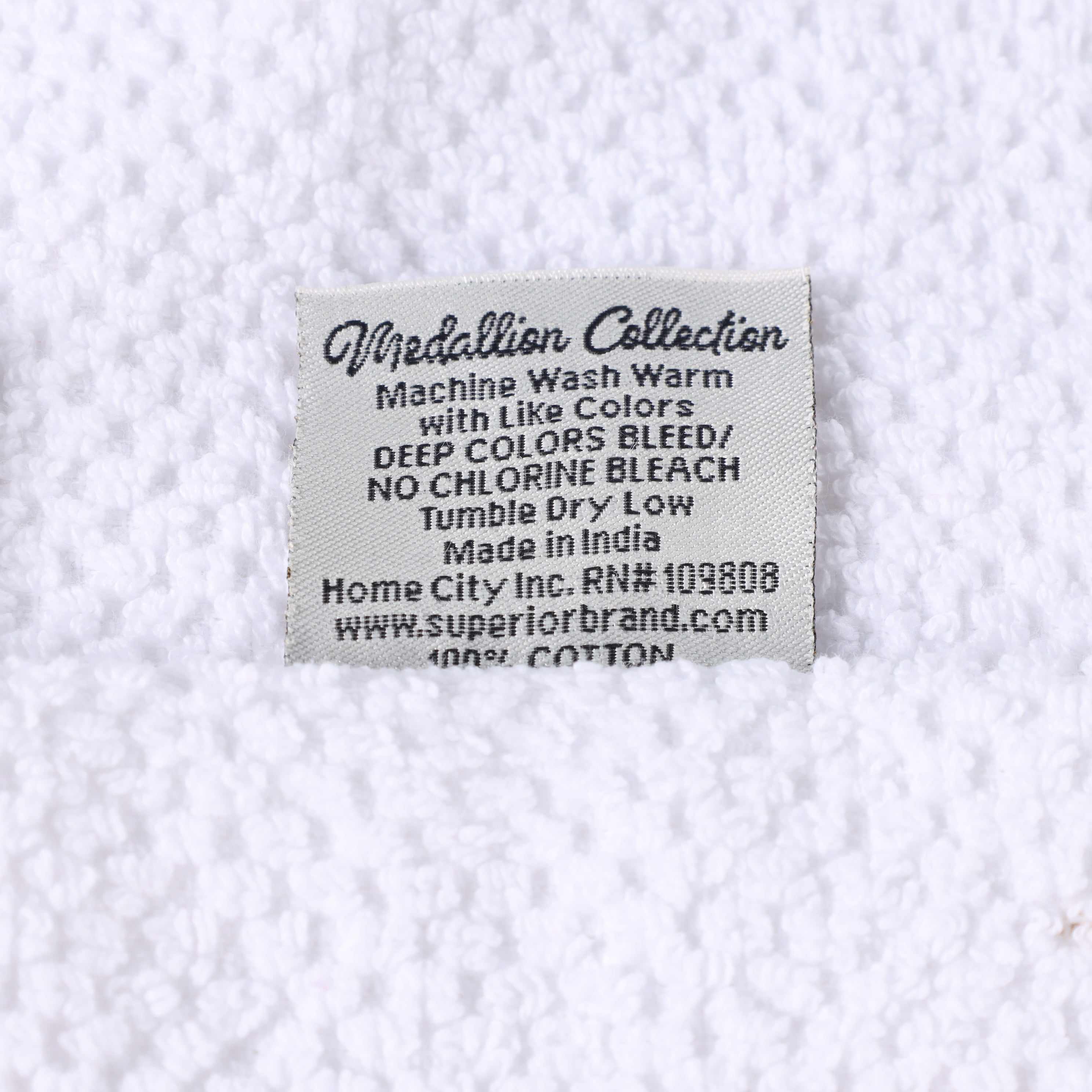 Superior Medallion Cotton Hand Towels, Set of 6, White/ Emberglow