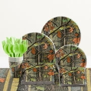 CREATIVE CONVERTING Hunting Camo Birthday Party Supplies Kit for 8 Guests