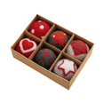 thumbnail image 4 of 6 adornos de bolas de Navidad colgantes para colección de celebraciones, adornos de bolas de fieltro, suministros para fiestas, para puertas, ventanas Corazón, 4 of 8