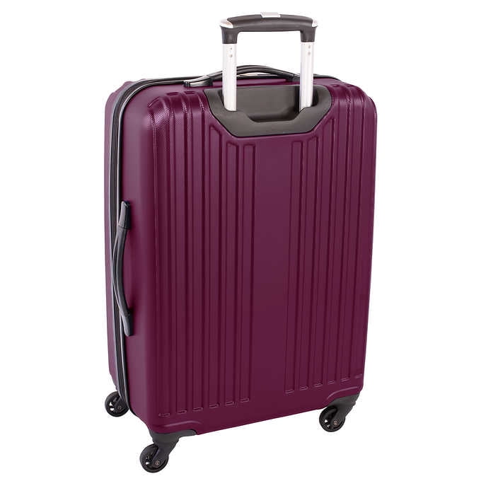 roots luggage set