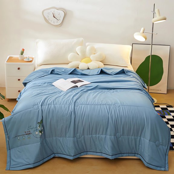 SHENGXINY Cooling Blanket, Mint Infused Summer Cooling Quilt, Breathable Comfortable Design with Refreshing Cool Effect for Warm Weather Use Blue 59x79in