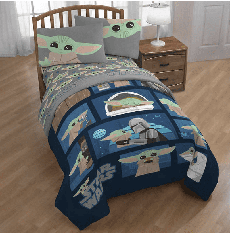 Star Wars The Mandalorian with Baby Yoda Twin Comforter, Sheet Set