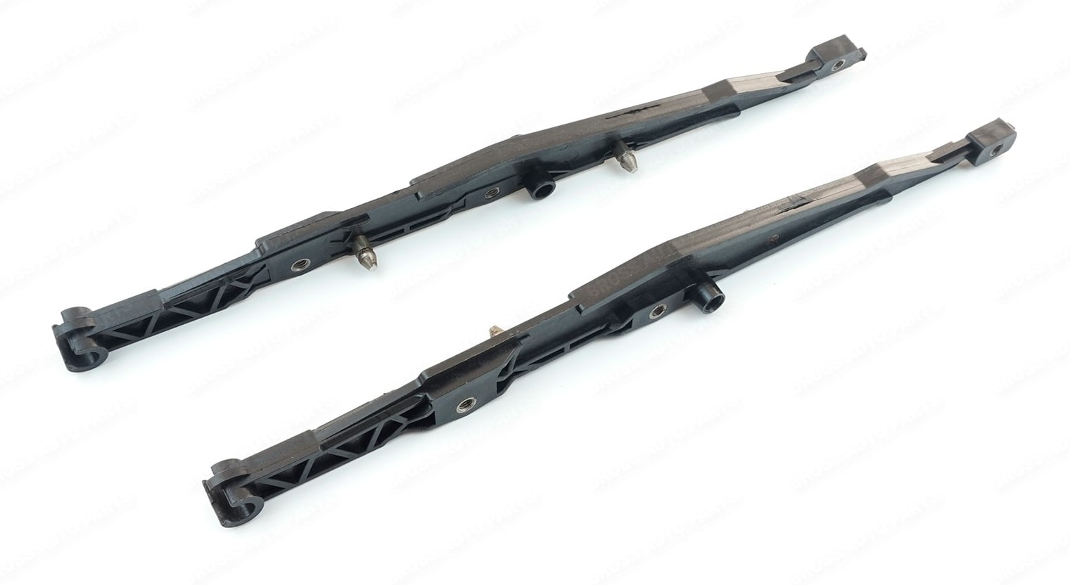 Sunroof Glass Sliding Trail Gate Guide 8D5877151A, 8D5877152A for Jetta Golf Rabbit Beetle