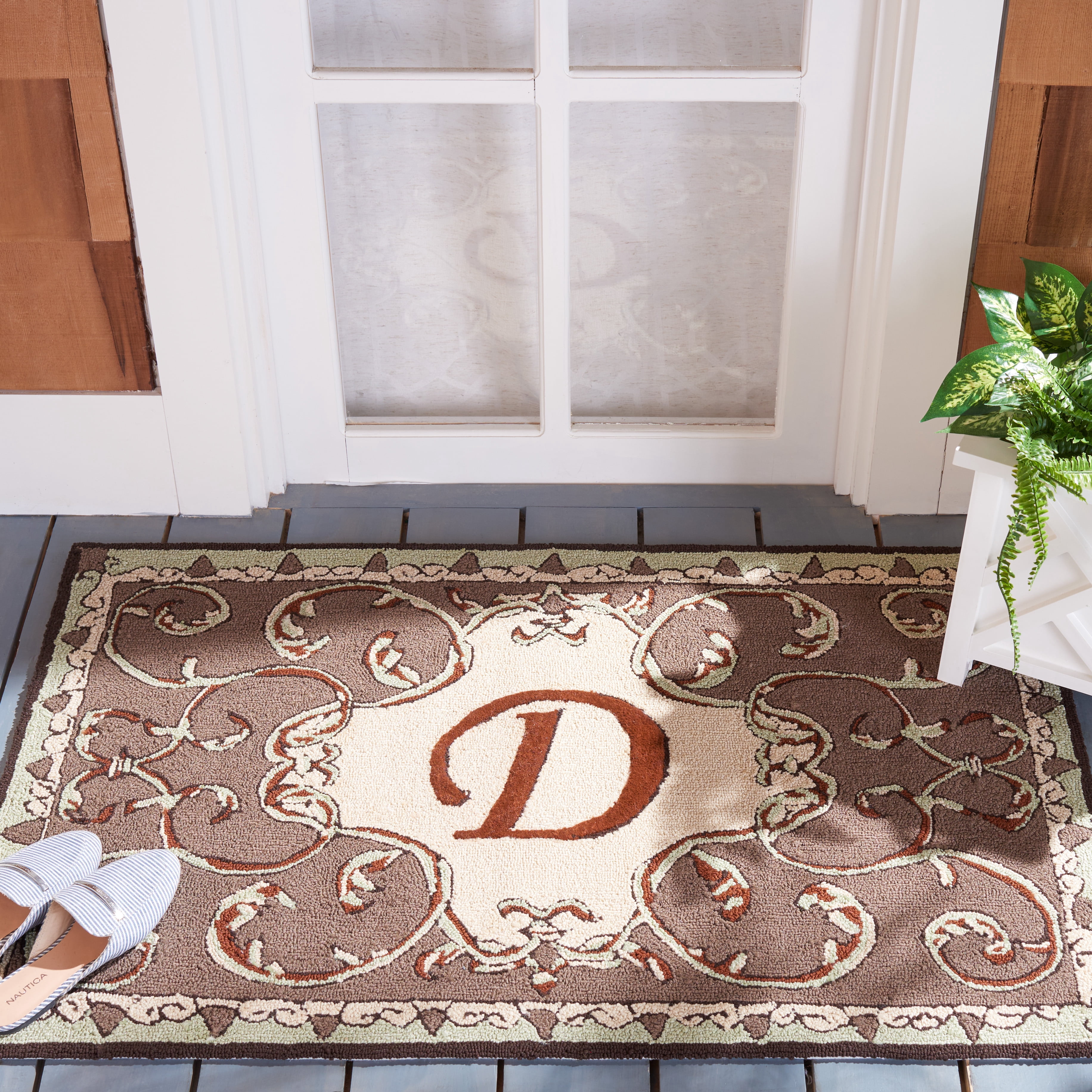 SAFAVIEH Monogram Ethelred Bordered Indoor/Outdoor Area Rug, Mocha, 2'6" x 4'