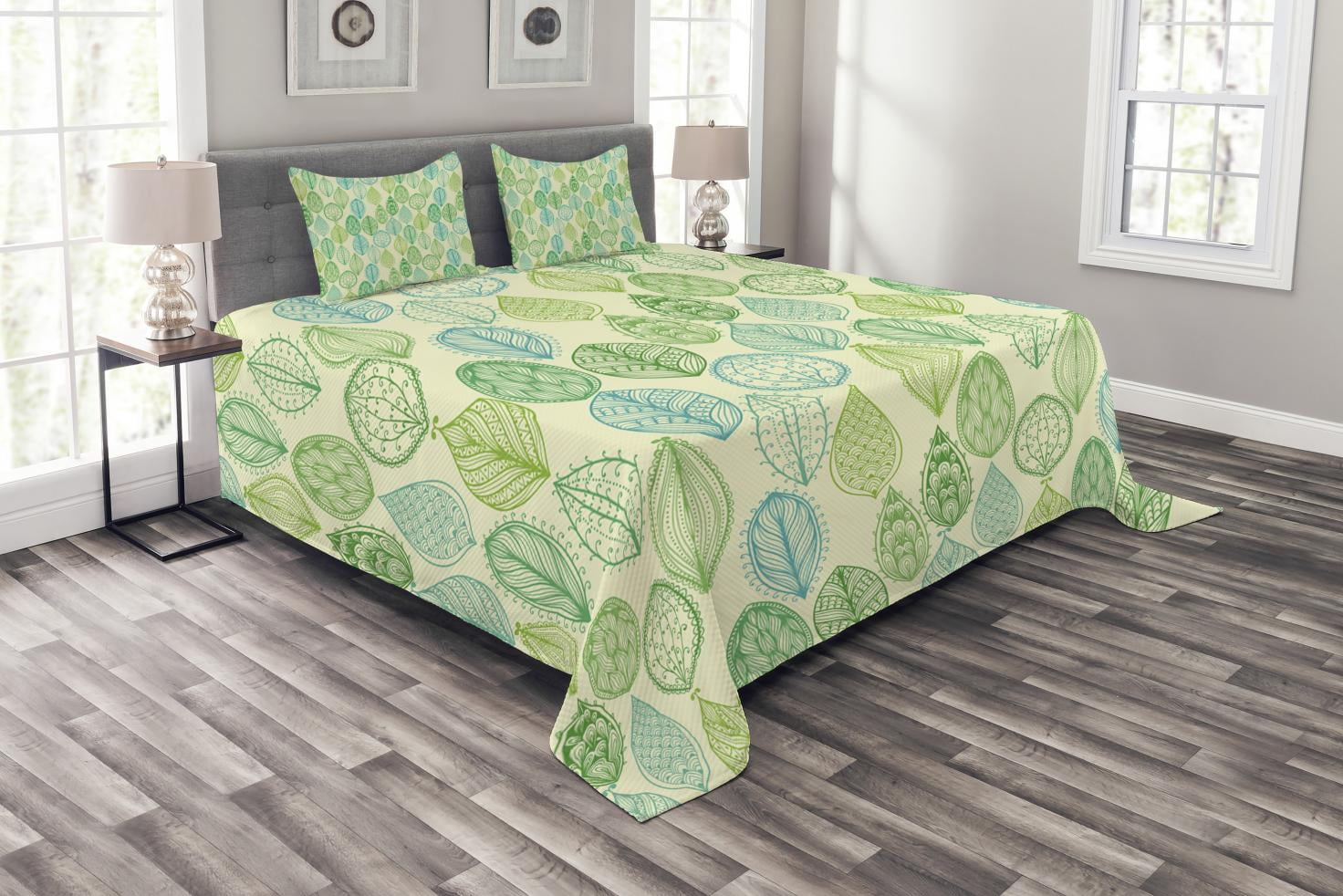 Nature Bedspread Set, Hand Drawn Vintage Style Ornamental Leaves Forest