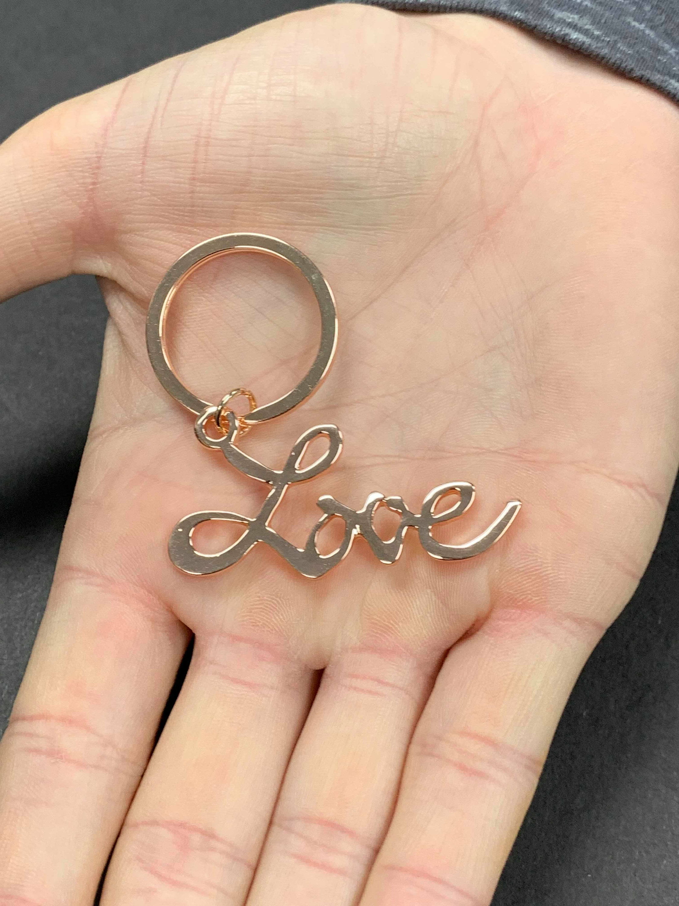 Love Keychain Rose Gold Sex and the City Movie Key Ring Chain Louise Carrie SATC