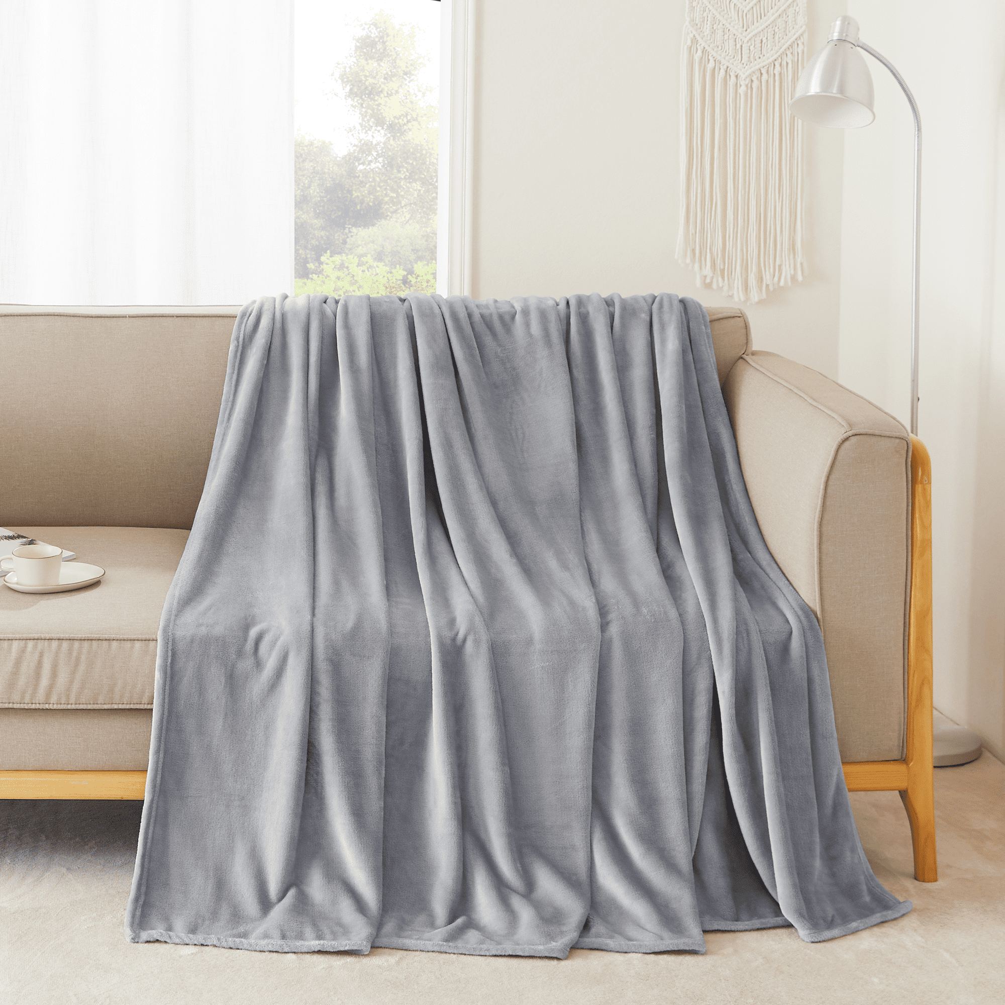 NICETOWN Fleece Bed Blankets Queen Size Soft Lightweight Plush Fuzzy Cozy Luxury Microfiber Blanket for Bedroom/Travel, 90" x 90", Light Grey