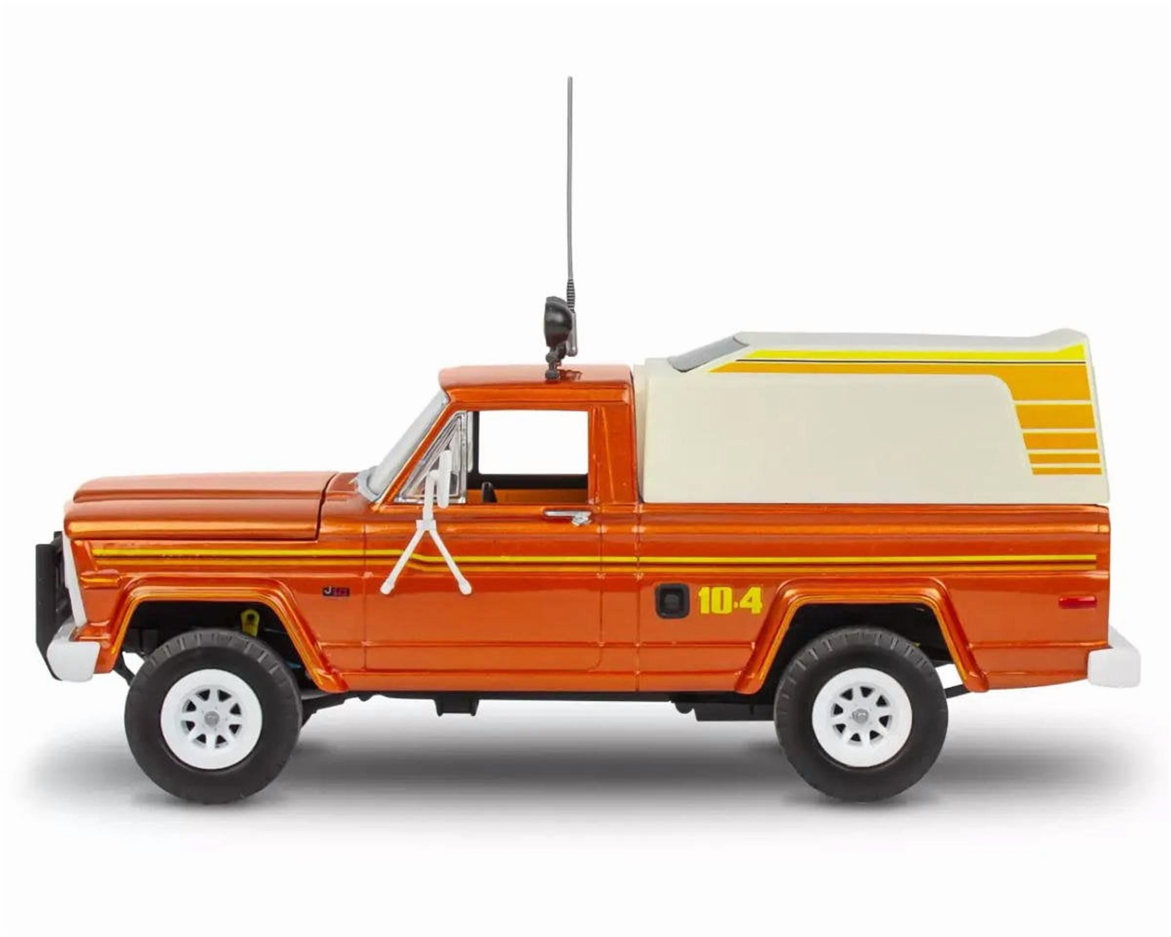 Level 4 Model Kit 1979 Jeep J-10 Pickup Truck with Camper Top 1/24 Scale Model by Revell