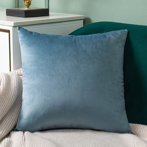 suxuMhao Plush Soft Velvet Decorative Pillows, 2 Pack 18×18 In Gray Blue Throw Pillows, Fluffy Accent Pillows for Office/Home Decoration, Comfortable Square Decorative Cushion