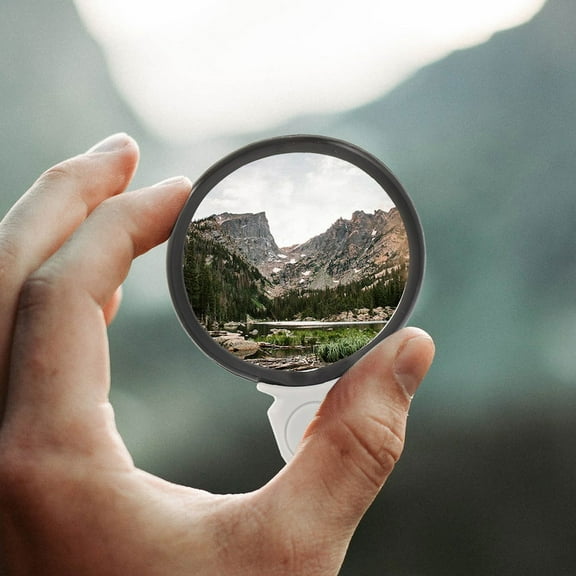 RENACLIPY Multi-Color Plastic Magnifying Glass Necklace Pendant Portable for Home Use 2Pcs