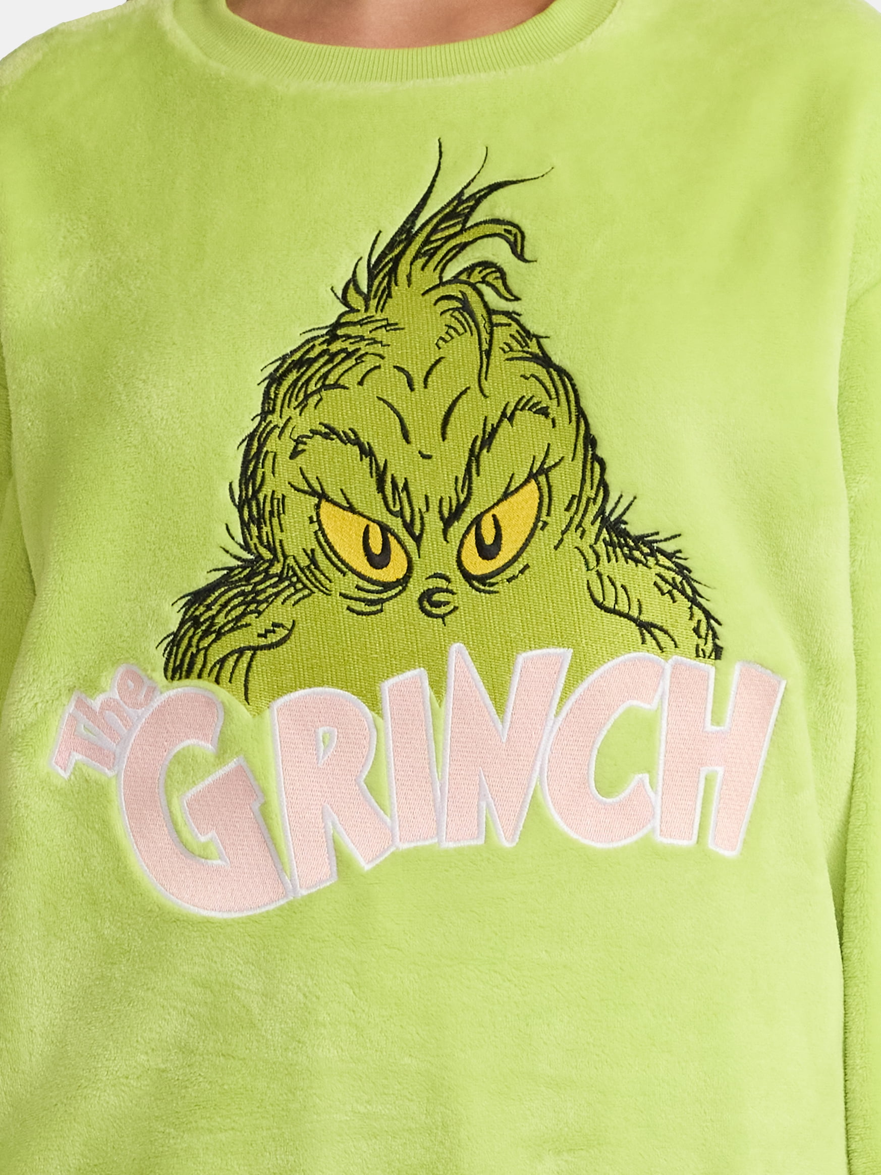 Dr. Seuss The Grinch Women's Plush Graphic Sweatshirt with Long Sleeves, Sizes XXS-XXL