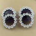 thumbnail image 3 of Gafas de sol con forma de girasol para niños y niñas, bonitas gafas de sol con forma de flor, para salidas de primavera, de 1 a 6 años, 3 of 5