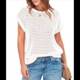 thumbnail image 2 of Hauts de Printemps pour Femmes 2025 Chemises d'Été Crochet Manches Courtes Chandail Mignon Col Rond Couverture de Plage, 2 of 8