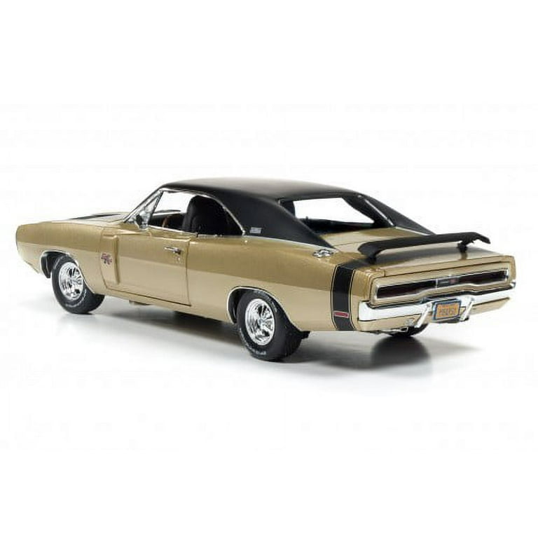 スナップオン 1970 DODGE CHARGER R/T ジオラマ付きミニカー Amazon | 1:24 F&F DOM'S 1970 DODGE CHARANGER R/T w/DOM