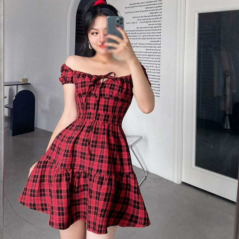 French Waist Tight Short Skirt with Puff Sleeve Classic Plaid