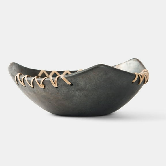 Longpi Trigonal Black Clay Nut Bowl