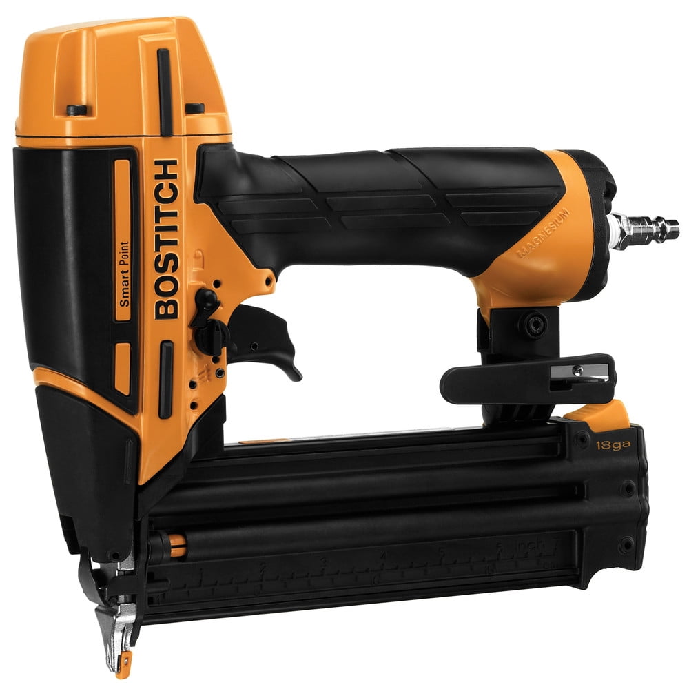 Bostitch Smart Point Pneumatic 18 Ga. Brad Nailer Kit