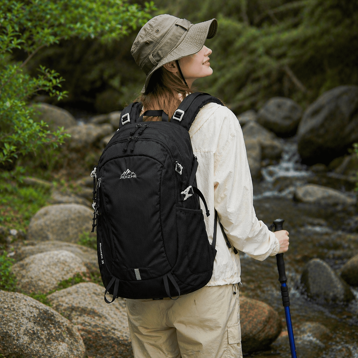 JIDIZHE 35L Polar Explorer Hiking Backpack, Lightweight Water-Resistant Outdoor Travel Backpack for Men & Women, Black
