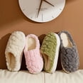 thumbnail image 4 of Nuevos zapatos mullidos de invierno, zapatillas de algodón para mujer, lindas chanclas cálidas de suela gruesa, zapatos planos de felpa para interiores para parejas de hombres y mujeres, 4 of 5