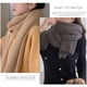 thumbnail image 4 of Bufanda gruesa de punto para mujer y hombre de Desiderio, larga y cálida para invierno, 4 of 5
