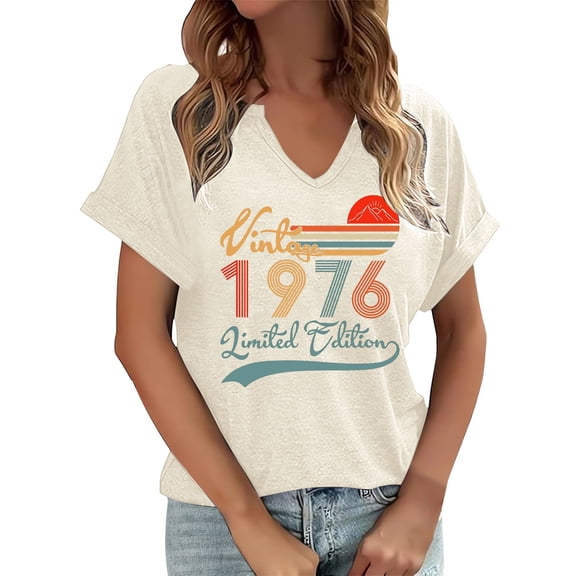 BOOMNY Womens Short Sleeve T Shirts 1976 Letter Graphic Loose Summer Tops for Women