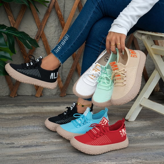 Womens Mesh Athletic Shoes Lightweight Lace Up Casual Running Shoes Breathable Non Slip Sneakers