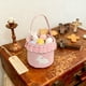 thumbnail image 5 of Decoraciones de Pascua, adornos de Pascua, regalos de Pascua Decoración de Pascua Conejos Bolsa de borlas Bolsa de almacenamiento de huevos de Pascua Bolso de mano con patrón de cuadrícula, 5 of 6