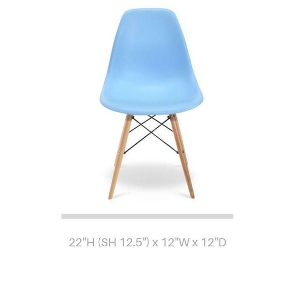 Eiffel kids chair with natural wood legs