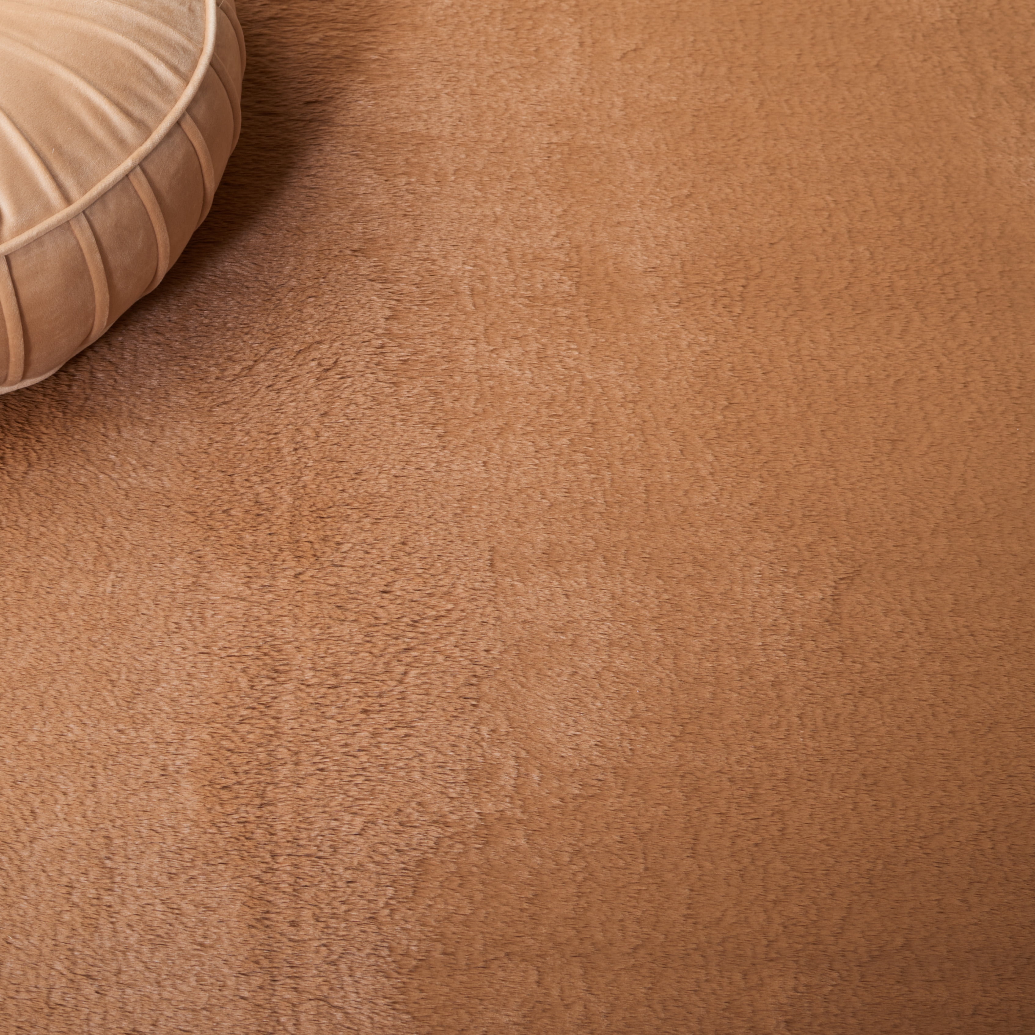 Safavieh Faux Rabbit Fur David Solid Machine Washable Slip Resistant Area Rug, Brown, 4' x 6'