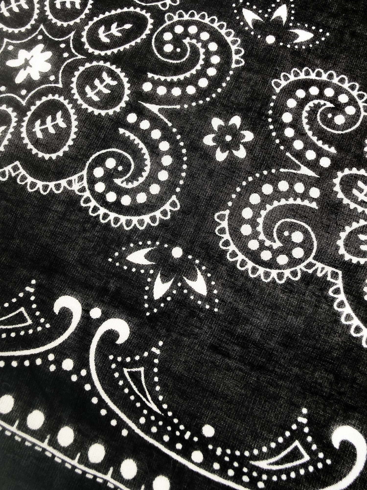 Time and Tru Women's Western Star Bandana, Black Soot, One Size Fits Most