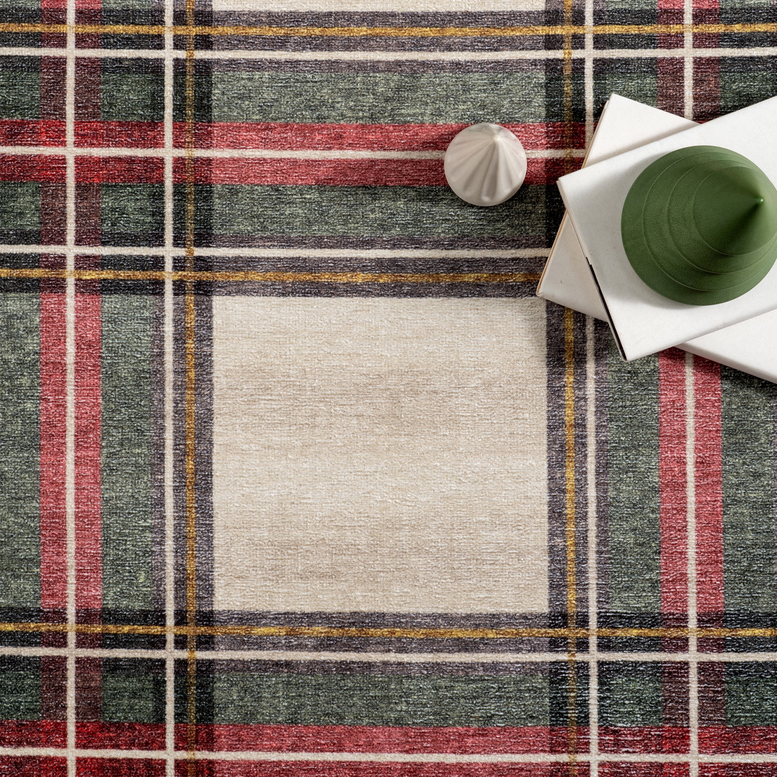 nuLOOM Aiken Classic Tartan Plaid Machine Washable Area Rug, 4' x 6', Beige