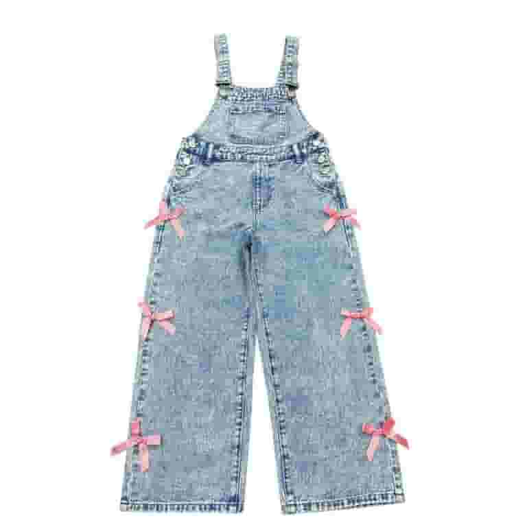 Girls Denim Bib Overalls With Star Patchwork – Adjustable Straps, Stretchy Fit, 8-13 Years