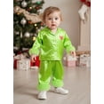 thumbnail image 4 of Conjunto de pijama navideño infantil de satén con estampado de corazones, blusa de manga larga con solapa y botones, pantalón con puños de plumas., 4 of 8