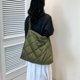 thumbnail image 5 of Bolso Mano Casual JShteea Acolchado Algodón Bolso Hobo para Mujer Verde, 5 of 9