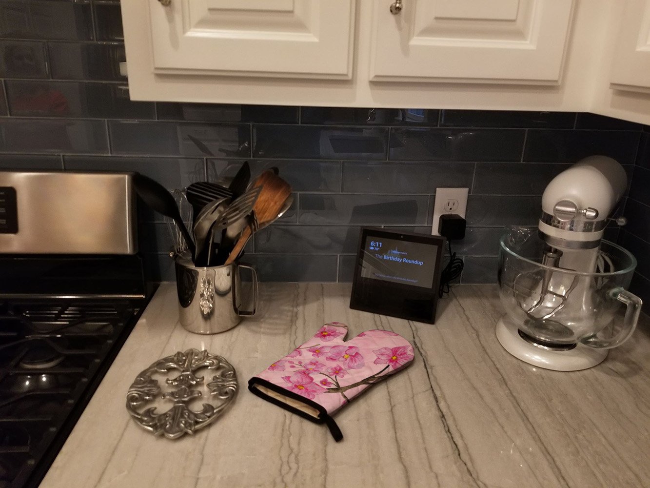 Caroline's Treasures Watercolor Pink Flowers Oven Mitt
